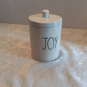 Rae Dunn ceramic Canister with lid